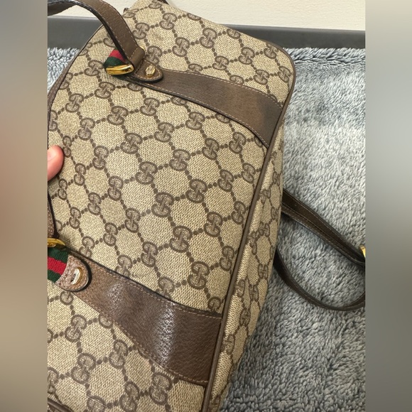 Gucci Crossbody Handbag - Picture 14 of 16